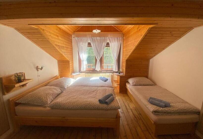 舒适三人间, Penzión šafran