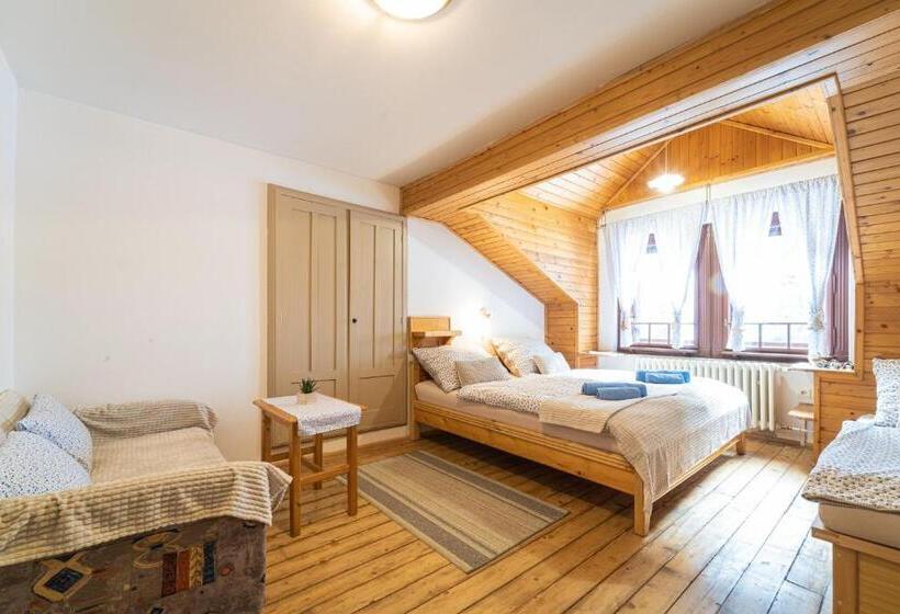 舒适三人间, Penzión šafran