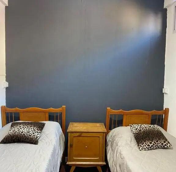 バス共有のスタンダードルーム, 3260hostel