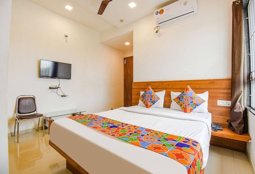 Номер Deluxe, Fabhotel The Address   Nashik Railway Station