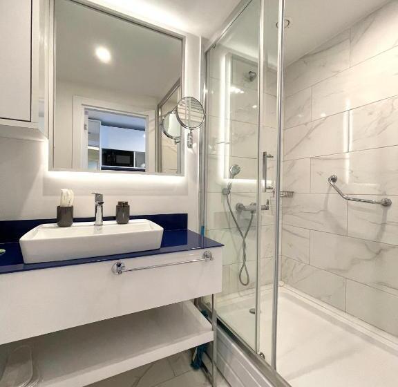 Triple Room Sea View, Apartments Black Sea Resort Luxe