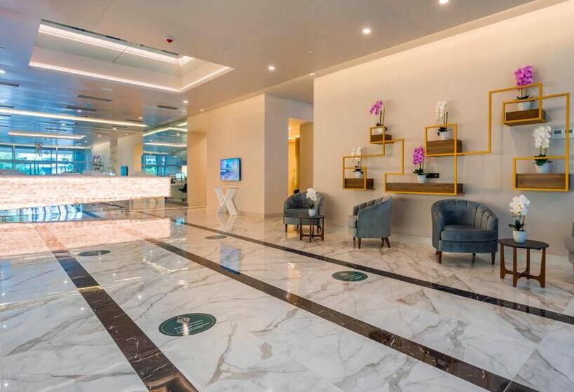 اتاق لوکس با بالکن و چشم‌انداز دریا, Apartments Black Sea Resort Luxe