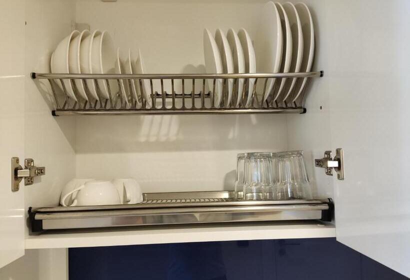 اتاق سه نفره سوپریور با چشم‌انداز دریا, Apartments Black Sea Resort Luxe