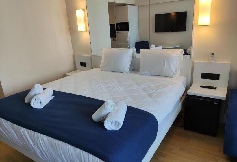 اتاق سوپریور سه تخته, Apartments Black Sea Resort Luxe