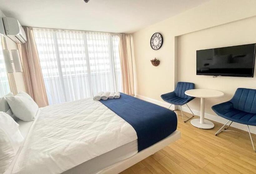 اتاق سوپریور سه تخته, Apartments Black Sea Resort Luxe