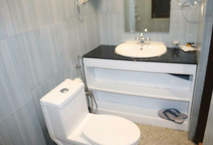 デラックスルーム, The Imperial & Spa