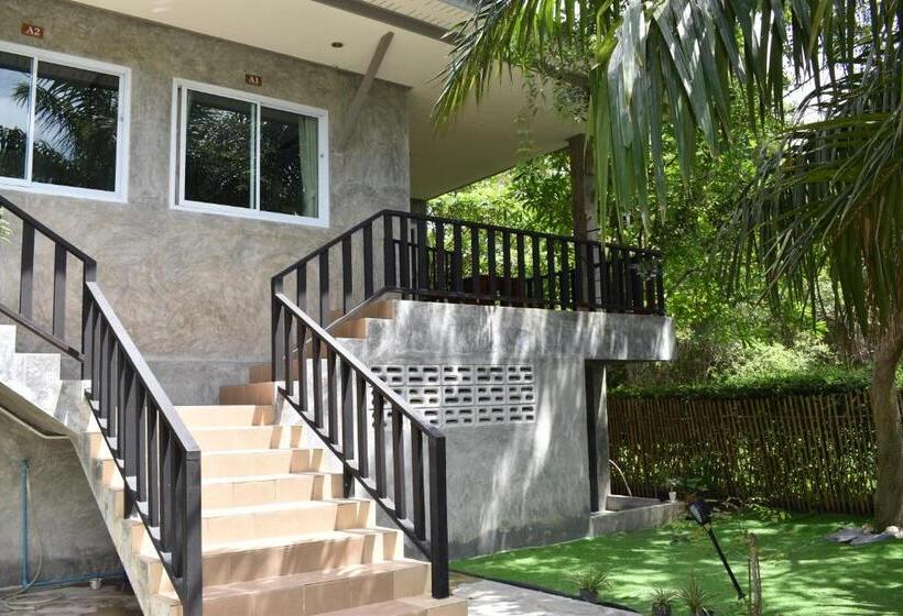 غرفة ديلوكس عائلية, The Zohan Resort & Travel Agency