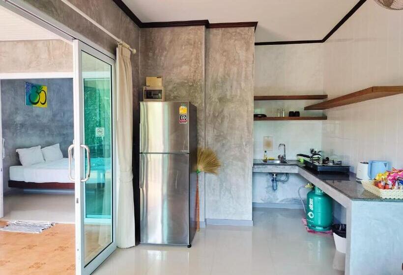 غرفة ديلوكس عائلية, The Zohan Resort & Travel Agency