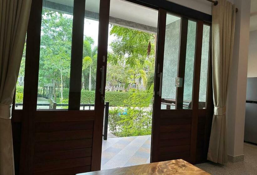 منزل غرفة نوم واحدة, The Zohan Resort & Travel Agency