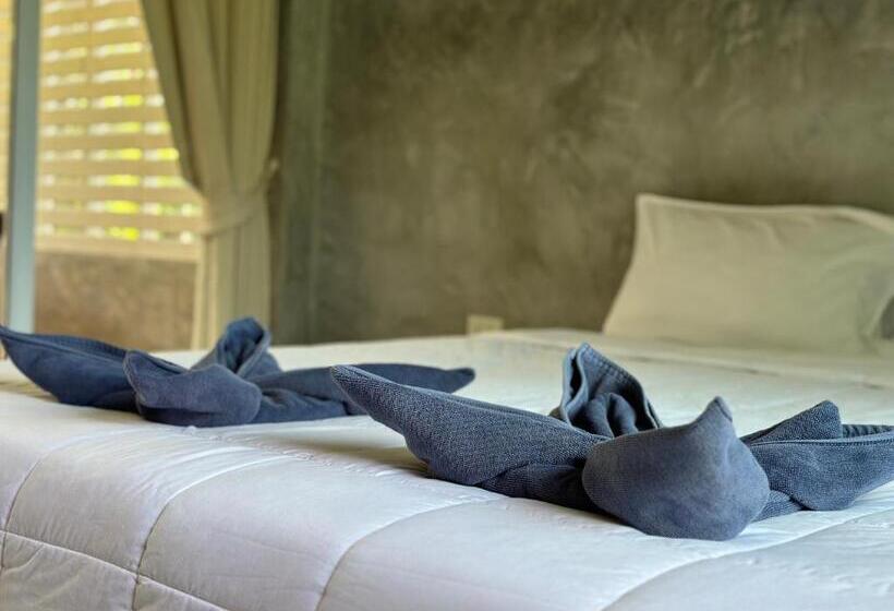 غرفة ديلوكس عائلية, The Zohan Resort & Travel Agency