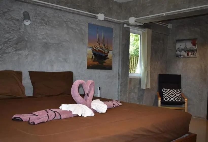 デラックスルーム, The Zohan Resort & Travel Agency
