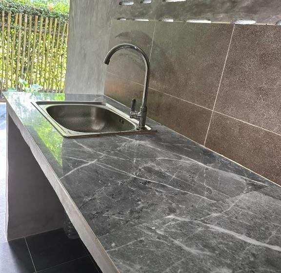 غرفة ديلوكس, The Zohan Resort & Travel Agency