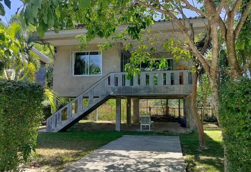 Вилла Deluxe 1 Спальня, The Zohan Resort & Travel Agency