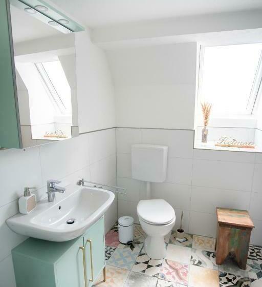 스탠다드 싱글 룸 공동욕실, Anni`s Inn