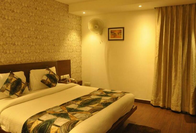 Habitació Deluxe, Arch Plaza   Near Delhi Airport