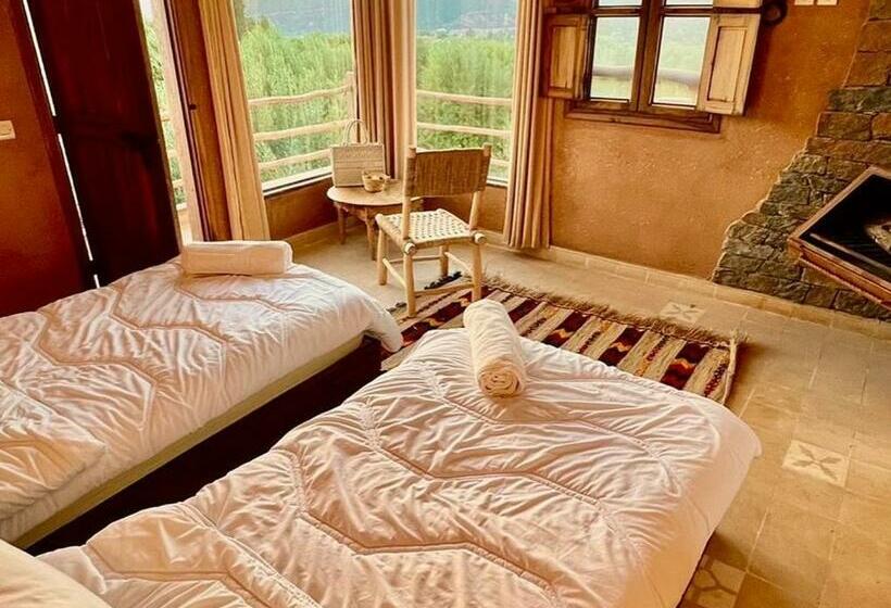 プールビュースタンダードルーム, Bin Jbal Resort