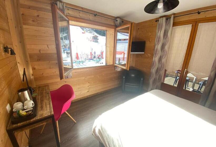 디럭스 룸, Le Schuss