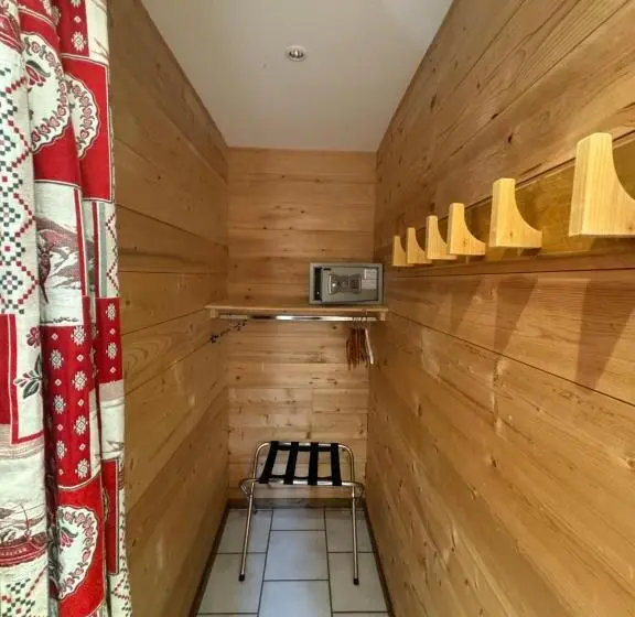 Family Room Mountain View, Le Schuss
