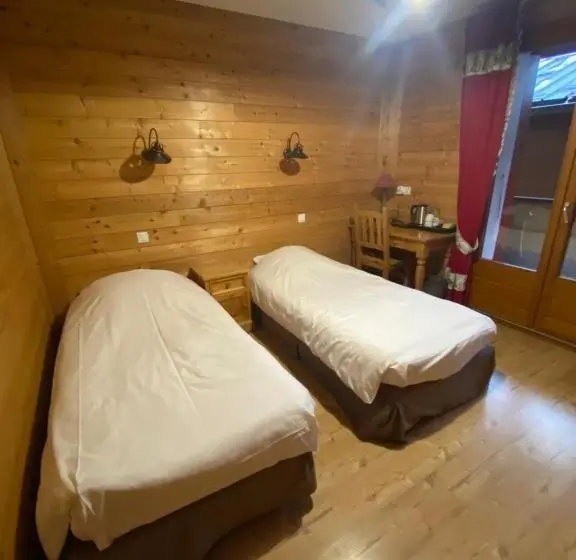 Economy Room, Le Schuss