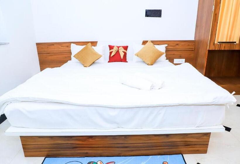 غرفة قياسية, Meera Heritage