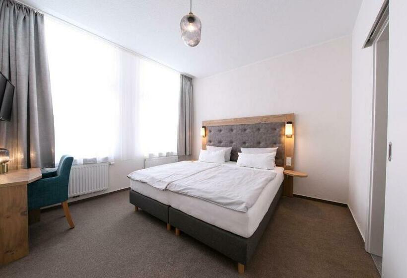 חדר סופריור, 24/7 Selfcheckin Schmiedestrasse