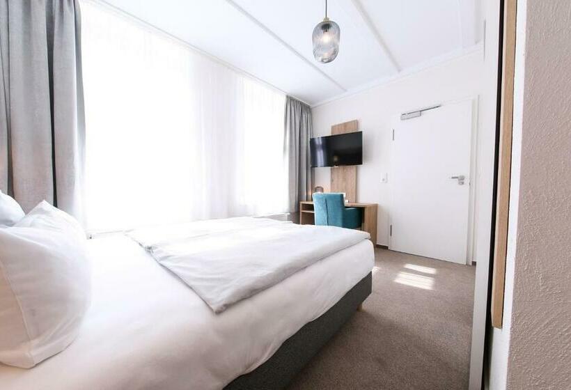 חדר סופריור, 24/7 Selfcheckin Schmiedestrasse