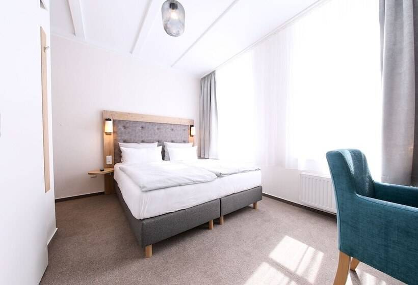 חדר סופריור, 24/7 Selfcheckin Schmiedestrasse