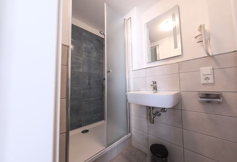 חדר סטנדרט יחיד, 24/7 Selfcheckin Schmiedestrasse