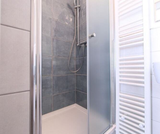 חדר סופריור, 24/7 Selfcheckin Schmiedestrasse