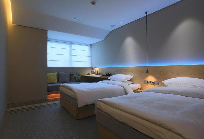 اتاق استاندارد, Ebo