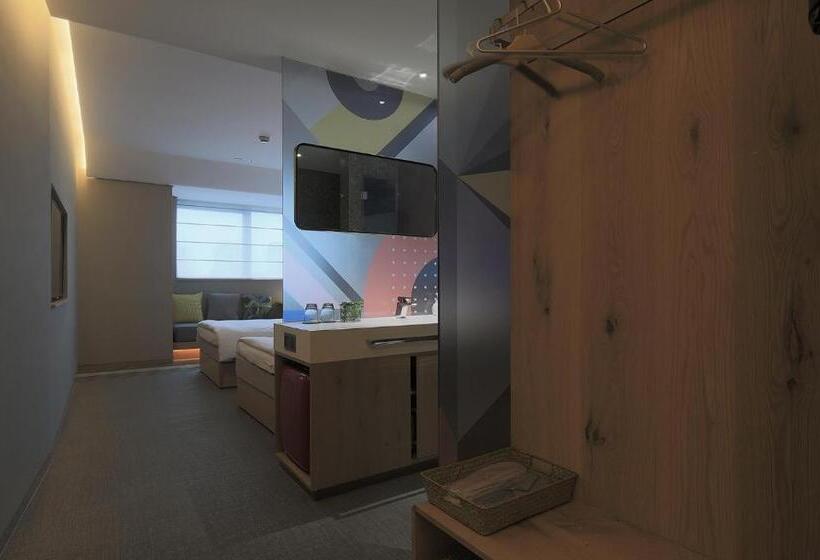 اتاق استاندارد, Ebo