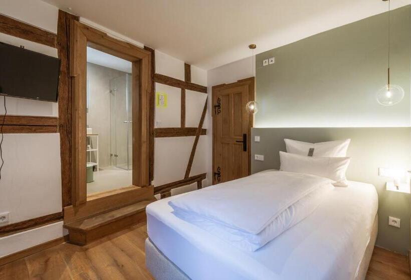 スタンダードシングルルーム, Das Hochrein