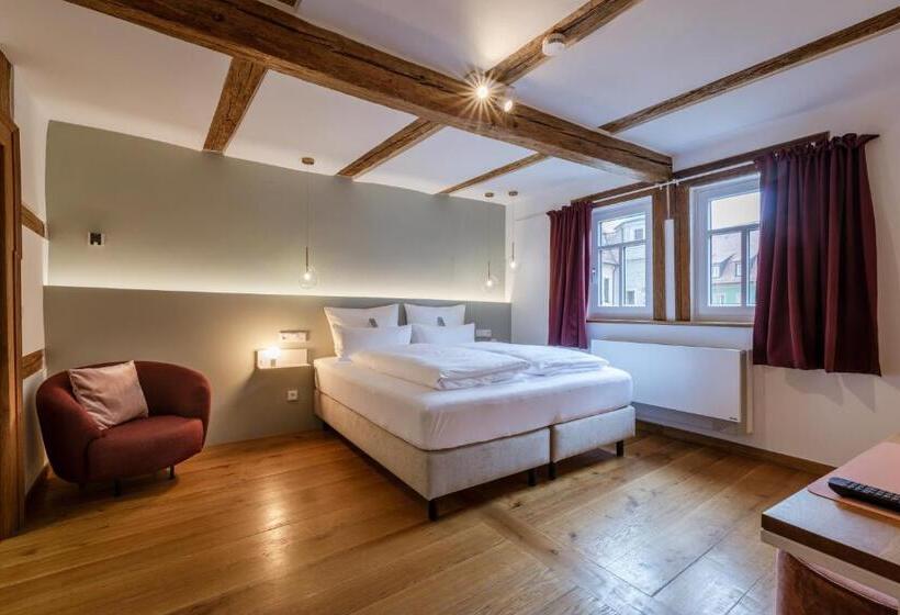 ジュニアスイート, Das Hochrein