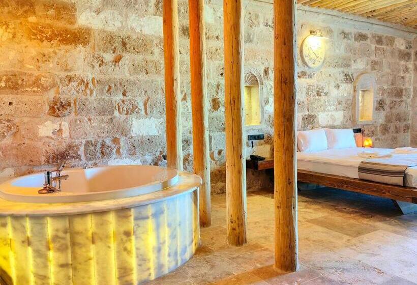 سوئیت با تخت بزرگ, La Fairy Cappadocia Adult Only