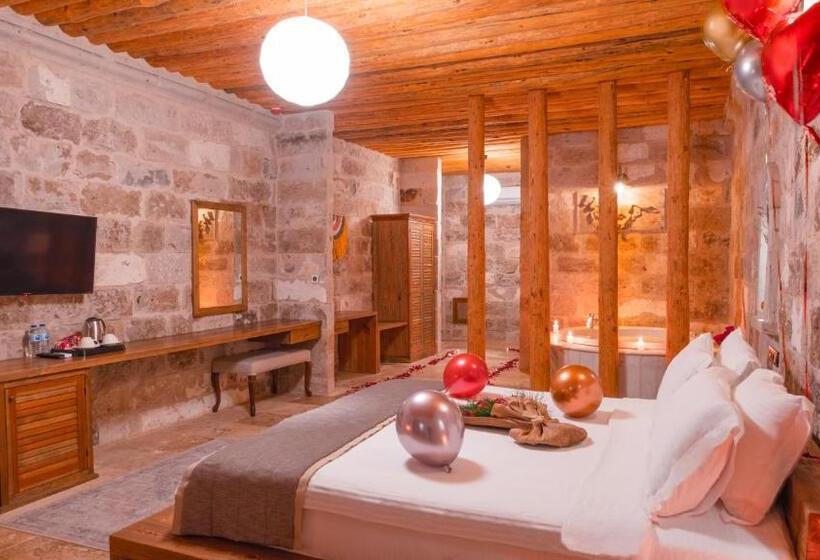 سوئیت با تخت بزرگ, La Fairy Cappadocia Adult Only