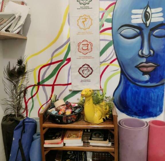 اتاق لوکس با تخت بزرگ, Space House Hostel