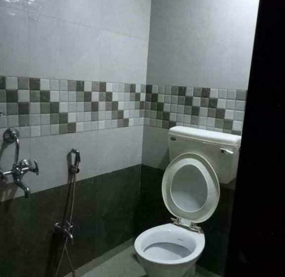 اتاق لوکس, New Silver Elite