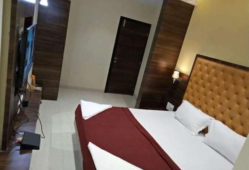 اتاق لوکس, New Silver Elite