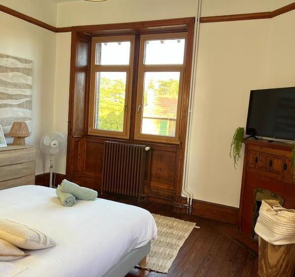 Четырехместный Номер Стандарт Вид на Сад, O Cottage Suite Familiale