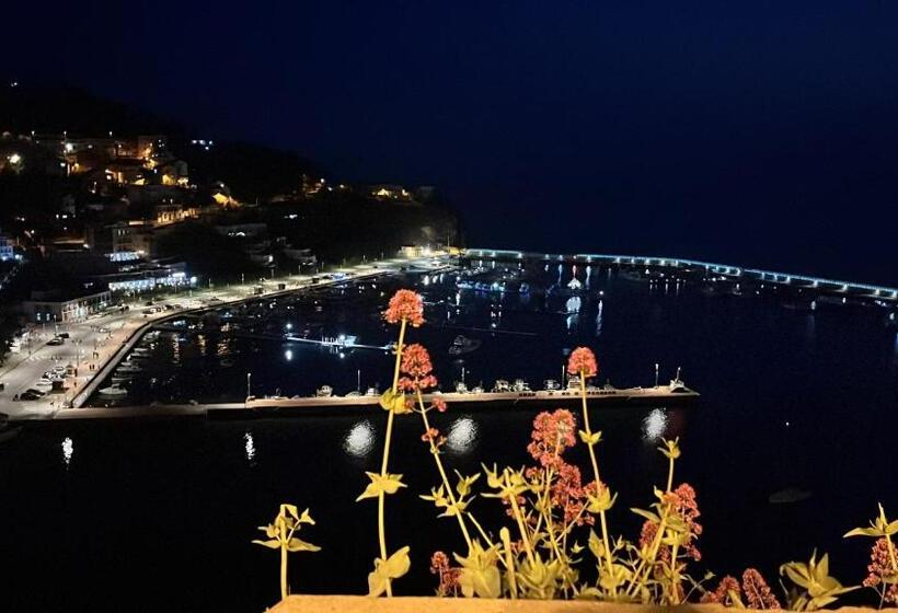 חדר משפחתי דלוקס, Suites Luisa Sanfelice