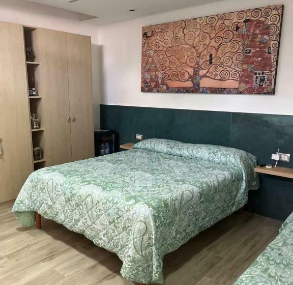 غرفة قياسية ثلاثية, Camera Eden