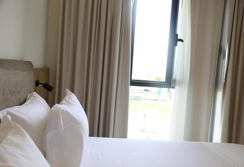 חדר סטנדרט לשלושה, B&b Champagne, Vlore Bay