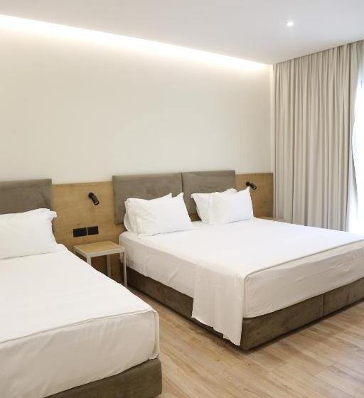 חדר סטנדרט לשלושה, B&b Champagne, Vlore Bay