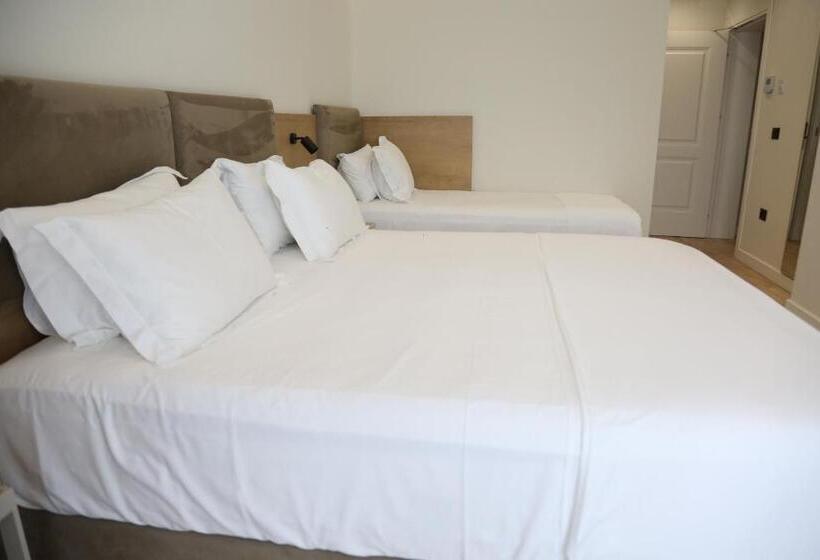 Triple Room Sea View, B&b Champagne, Vlore Bay
