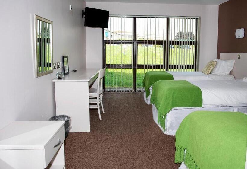 스탠다드 트리플 룸, Ti Chulainn