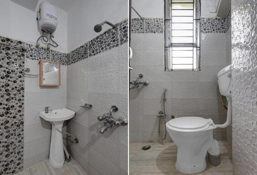 Номер Deluxe, Capital O H K Residency