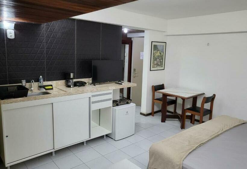 חדר דלוקס לשלושה, Lindo Flat No Manos Royal