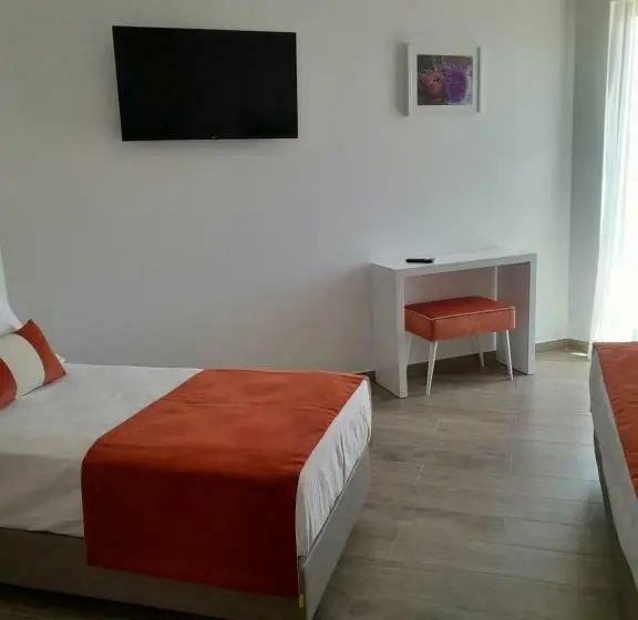ファミリールーム, Algarpapa Rooms
