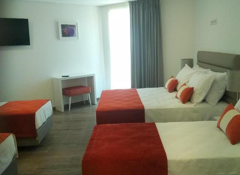 패밀리 룸, Algarpapa Rooms