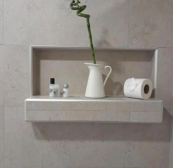 プールの見えるスタンダードトリプルルーム, Algarpapa Rooms